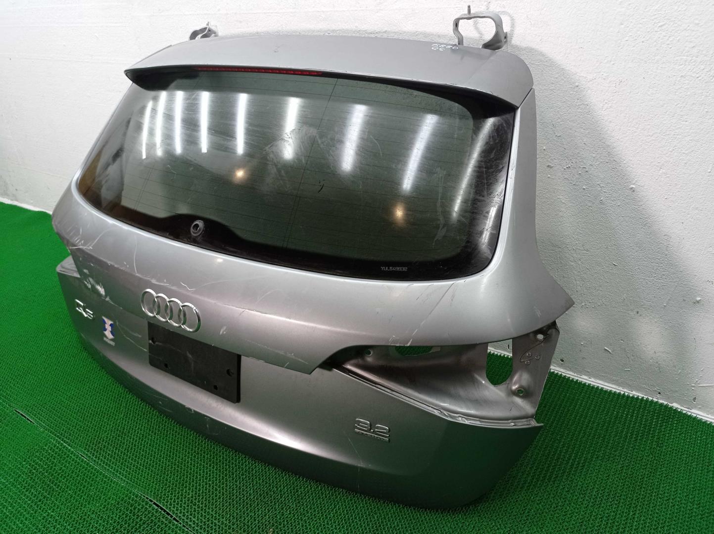 Крышка багажника