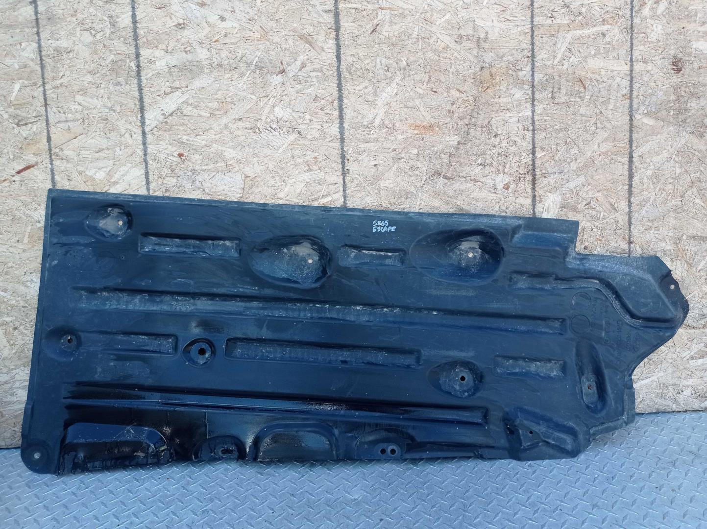 Защита антигравийная