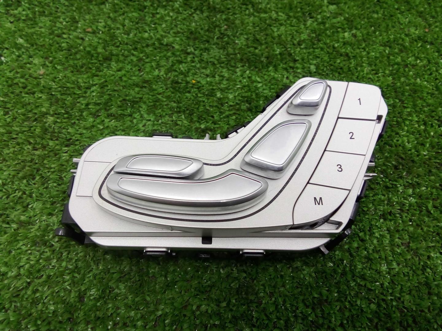 Переключатель регулировки сиденья