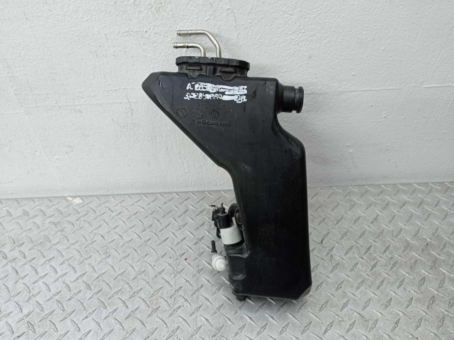 Бачок омывателя лобового стекла