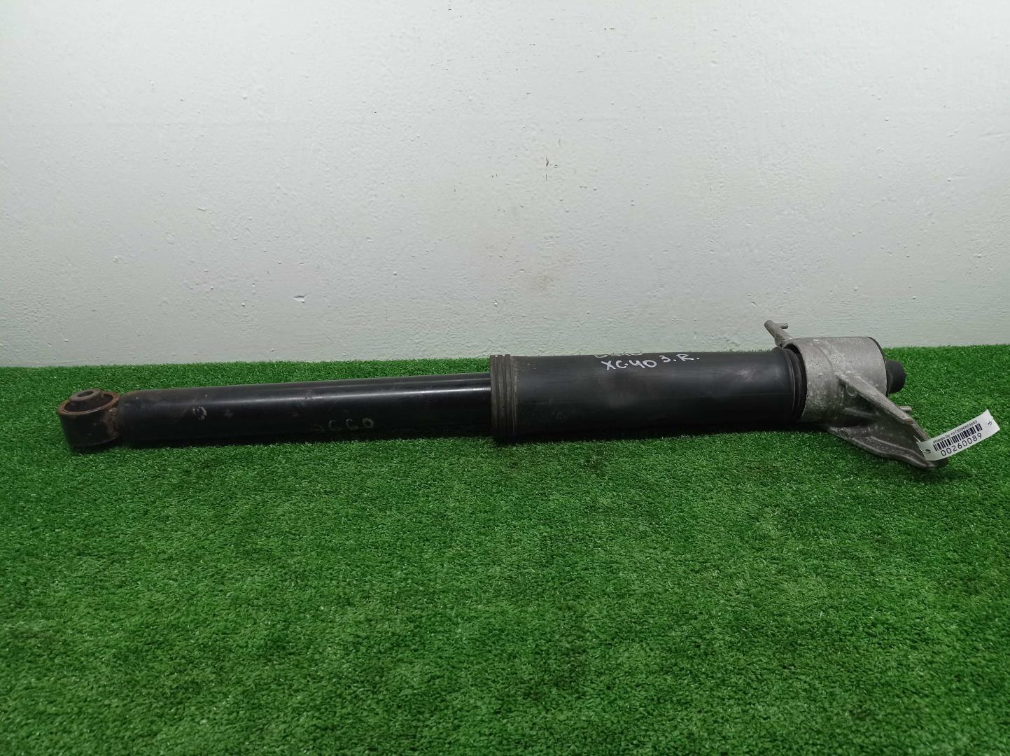 Амортизатор задний правый