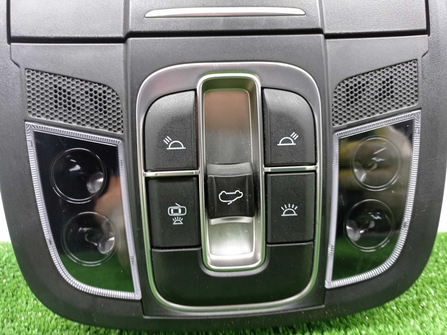 Плафон салонный