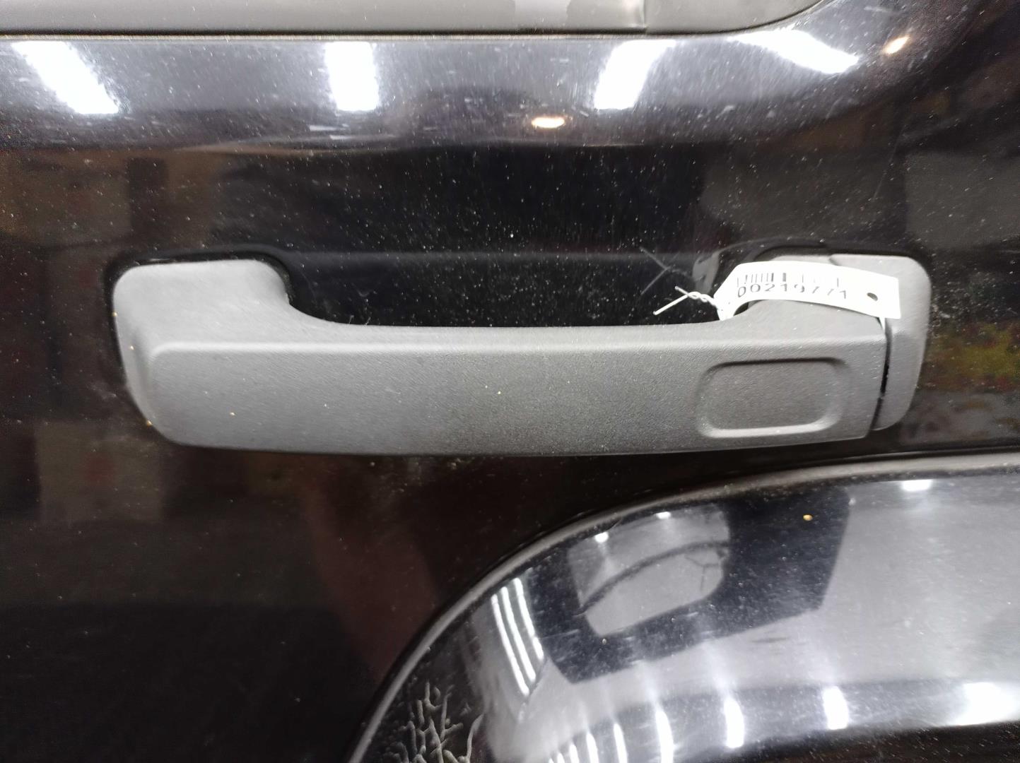 Дверь задняя левая