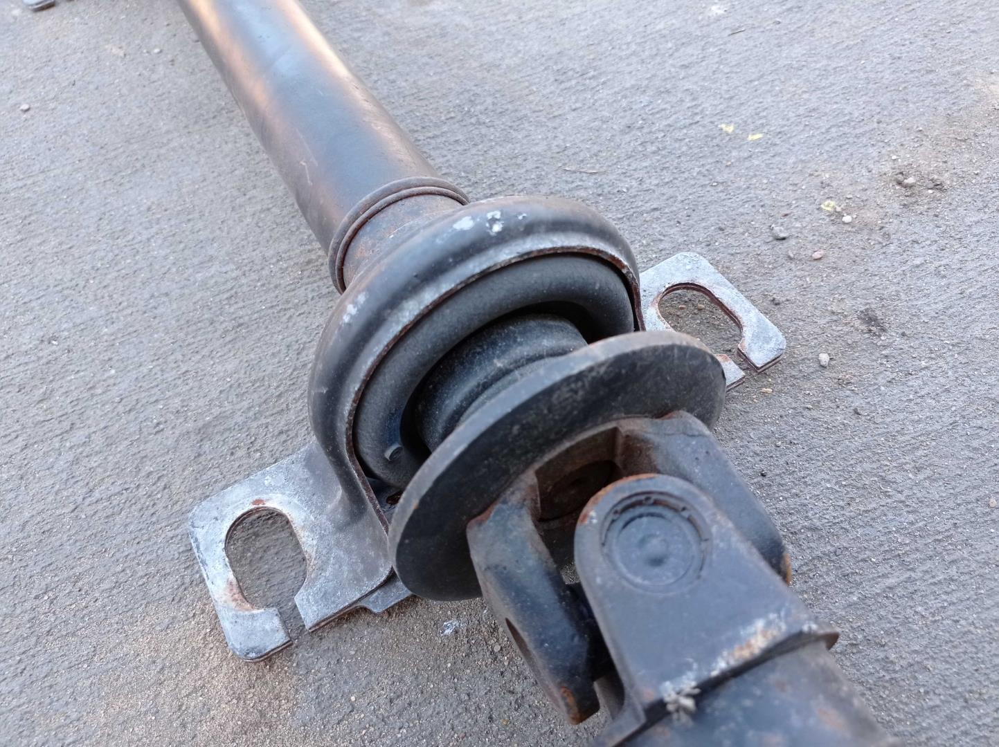 Вал карданный задний