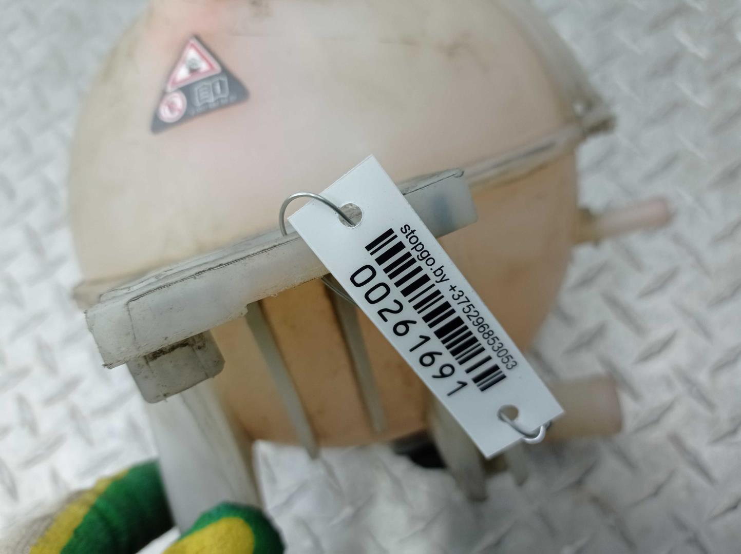 Бачок расширительный