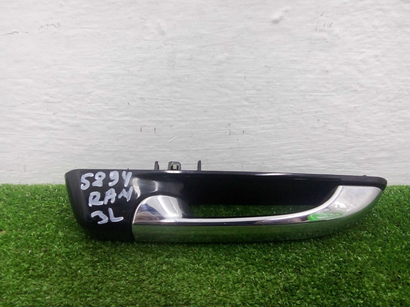 Ручка двери задней наружная левая