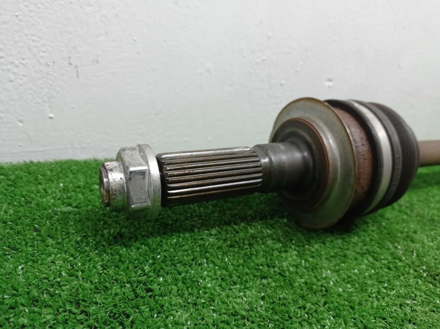 Полуось задняя правая