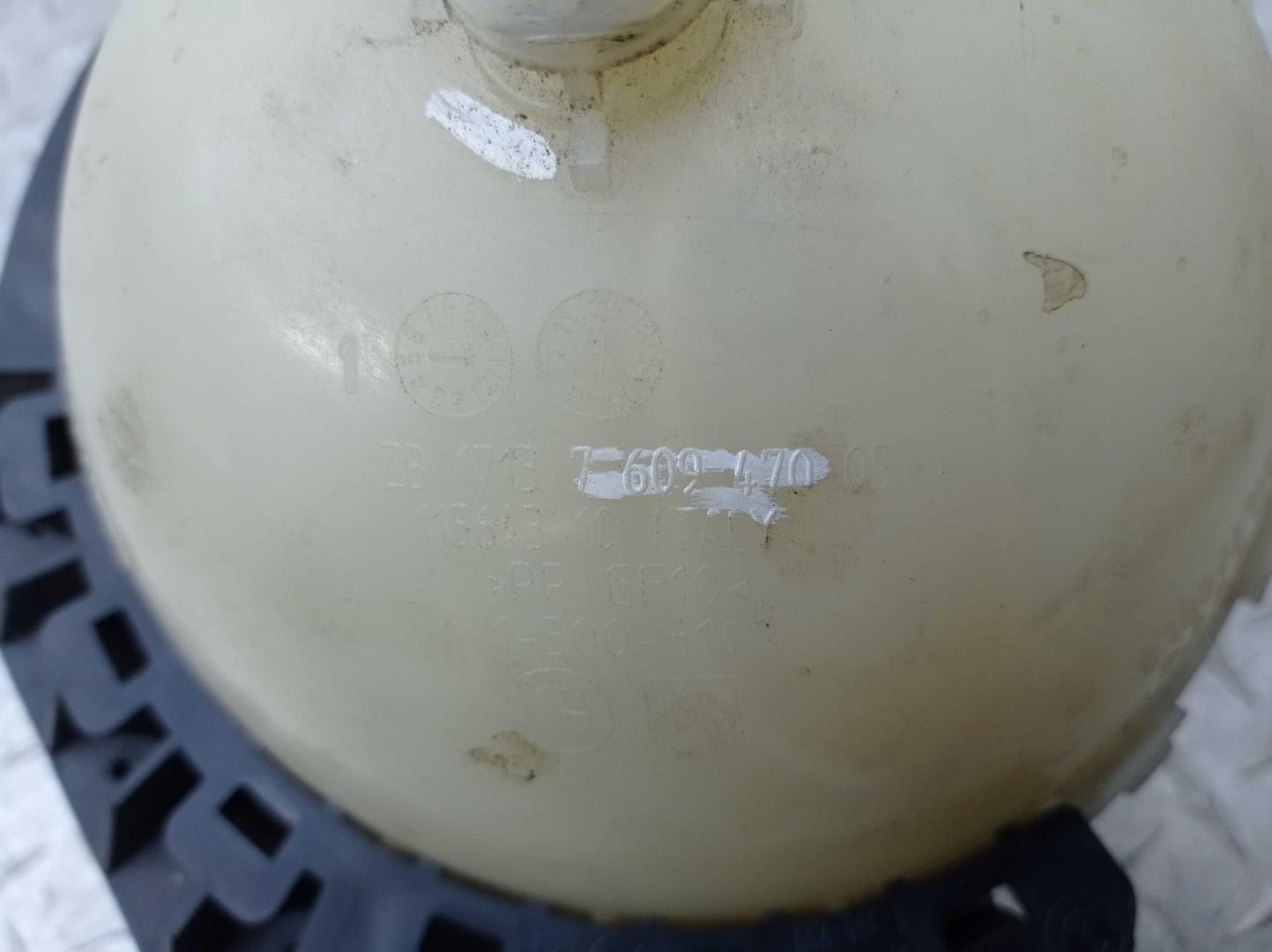 Бачок расширительный