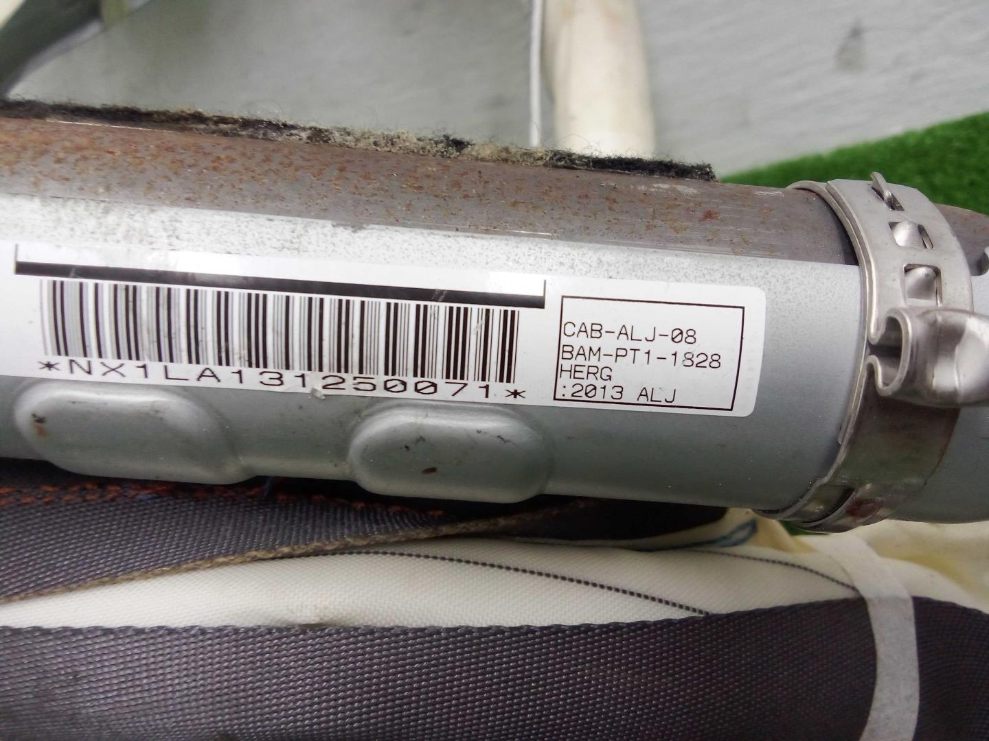 Подушка безопасности боковая (шторка)