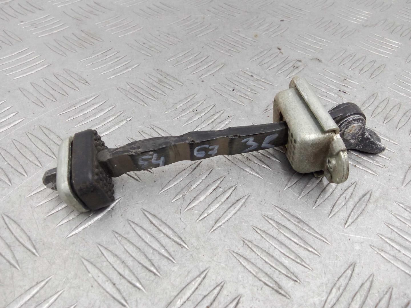 Ограничитель двери