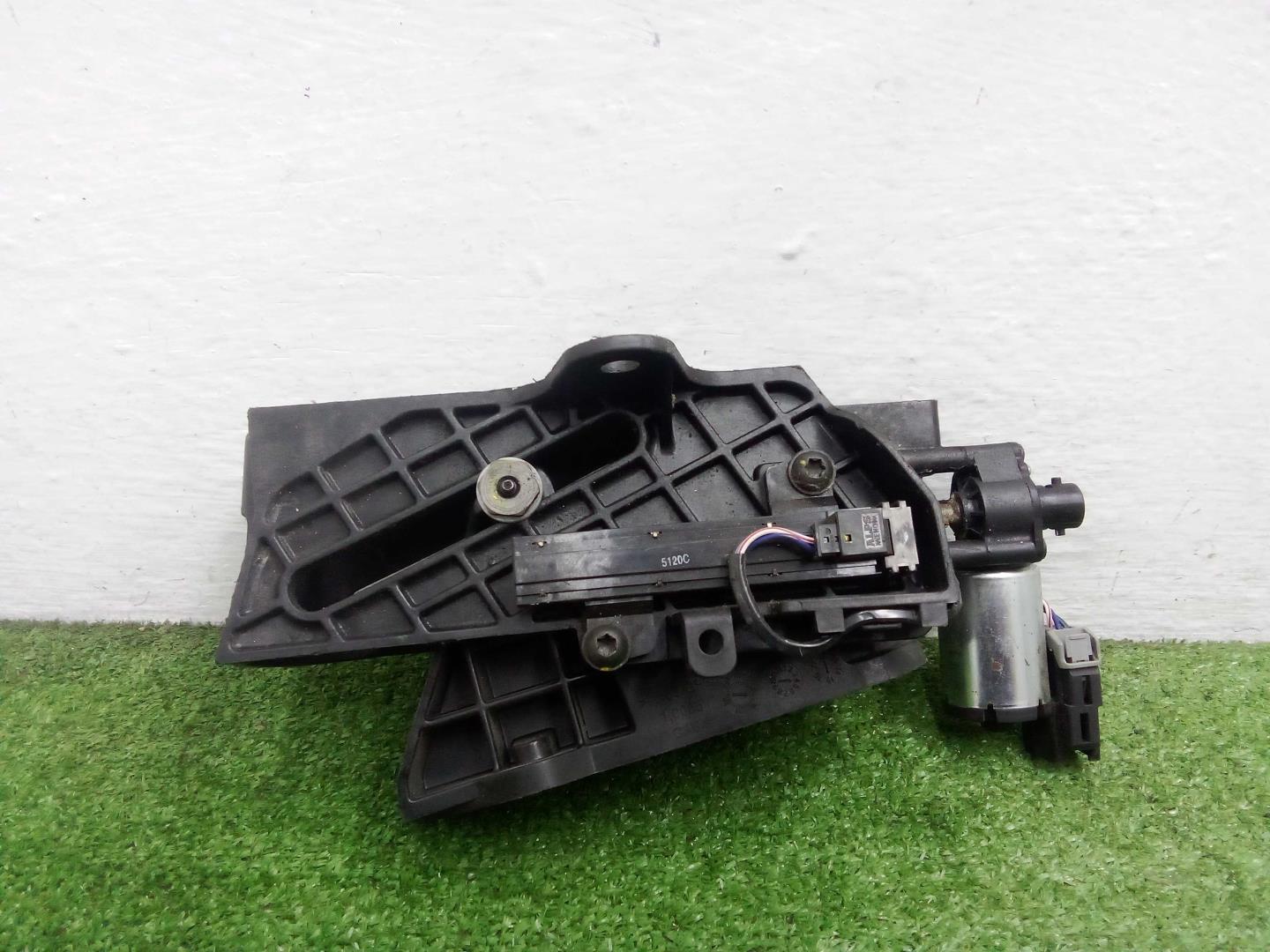 Моторчик стояночного тормоза