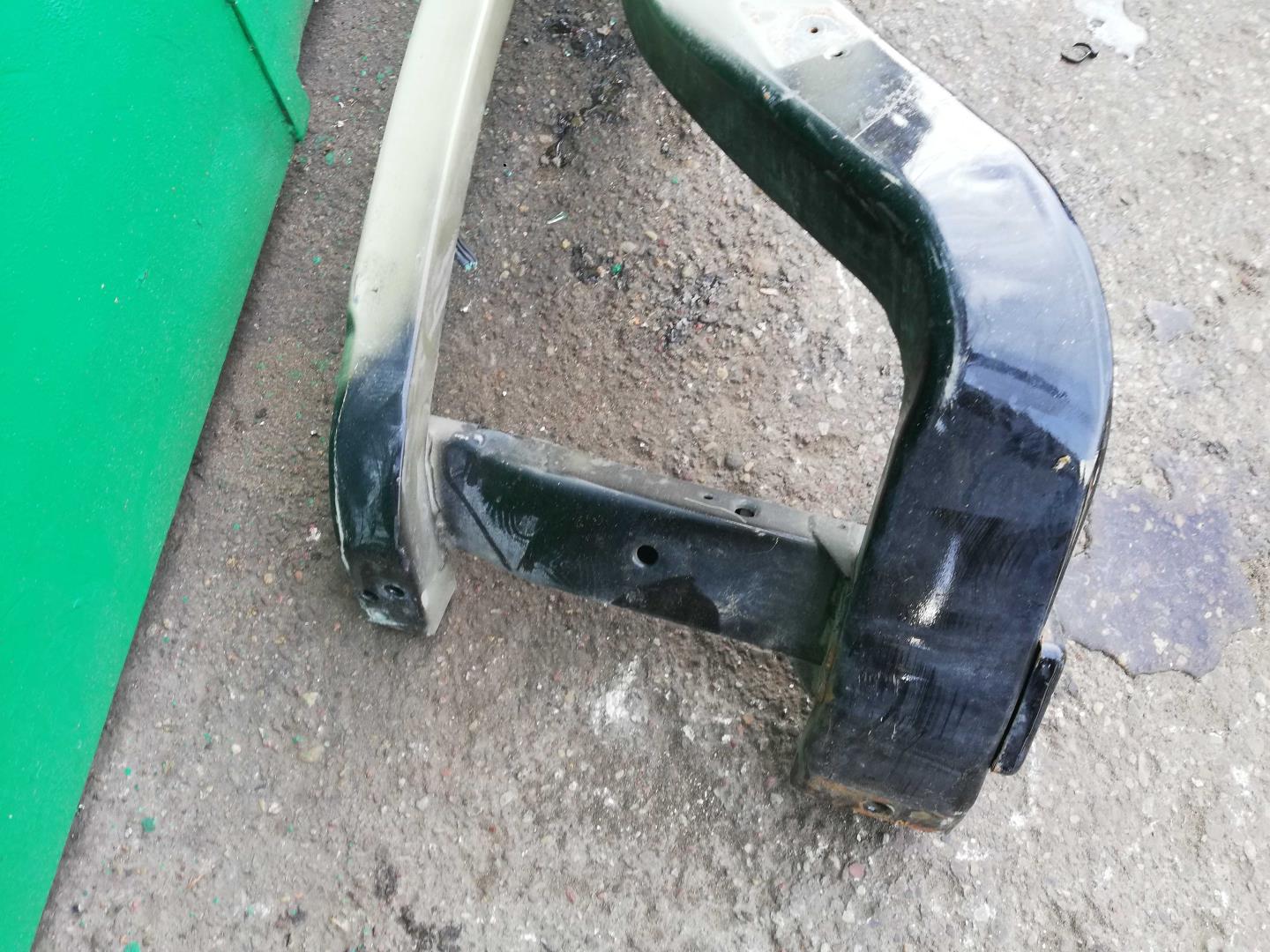 Лонжерон передний левый