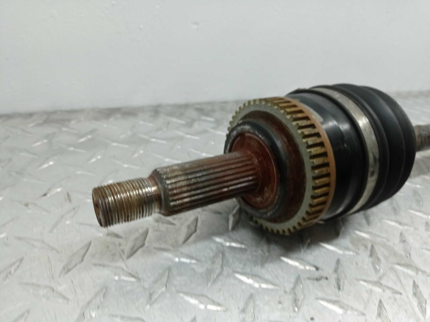 Полуось передняя левая