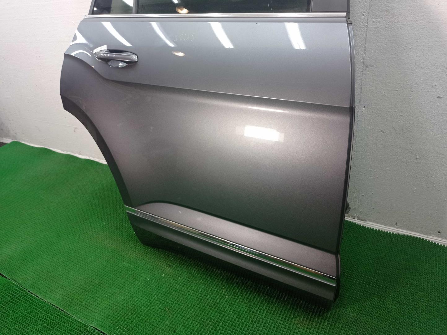 Стеклоподъемник электр. задний правый