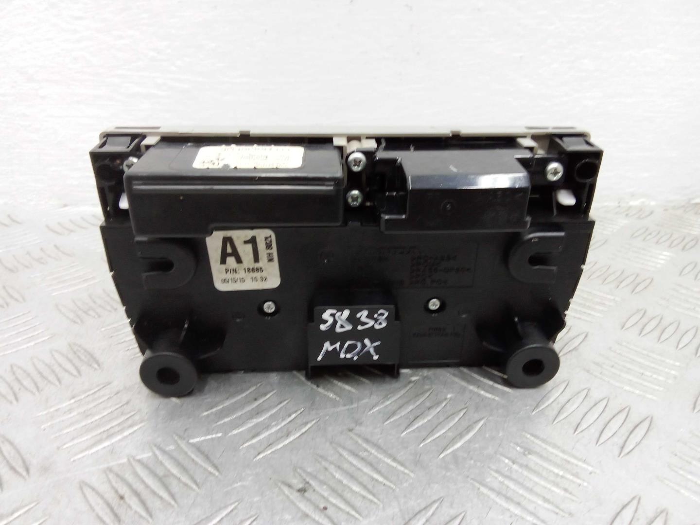 Плафон салонный