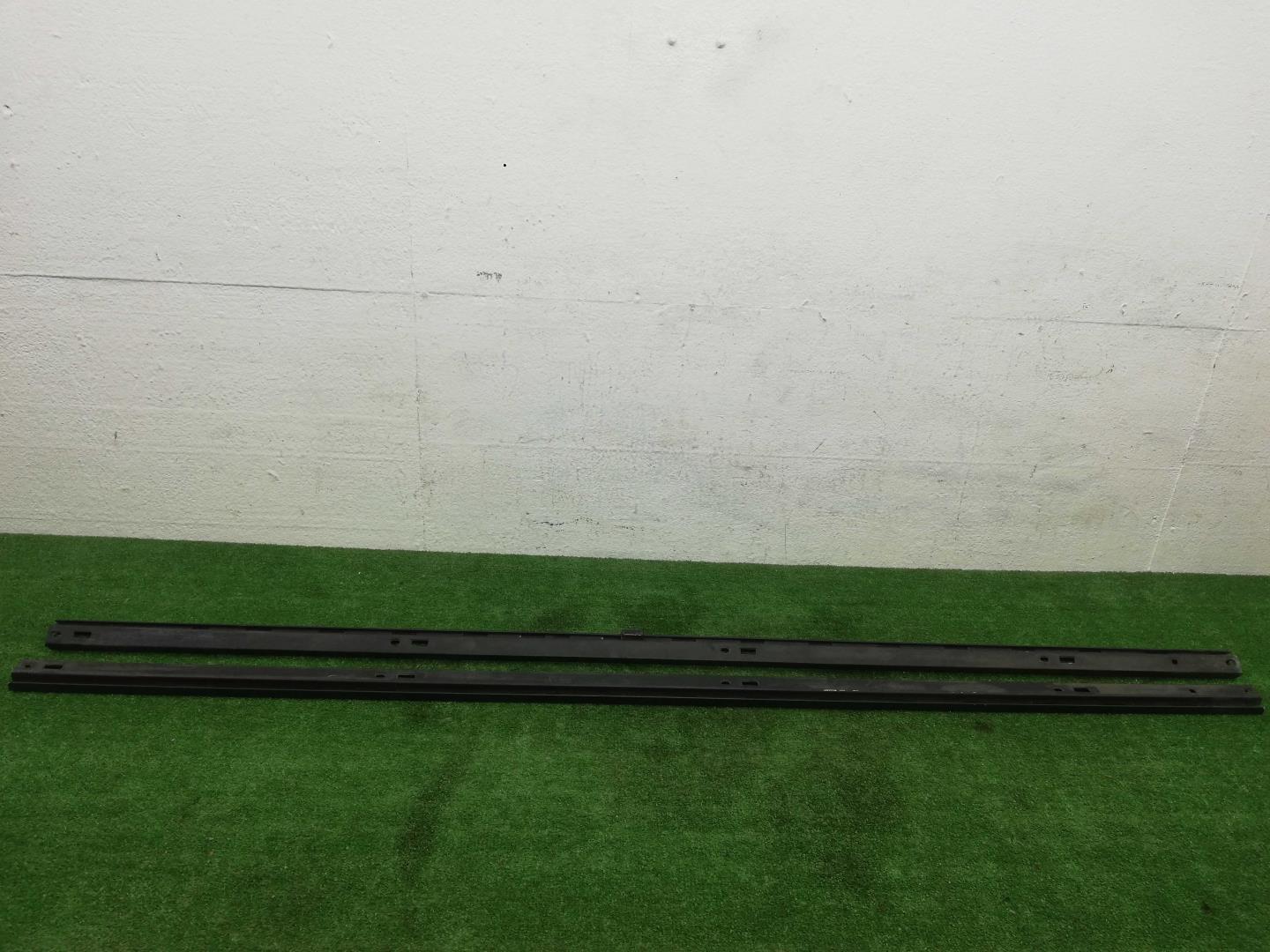 Рейлинги (релинг) к-кт (планки на крышу)