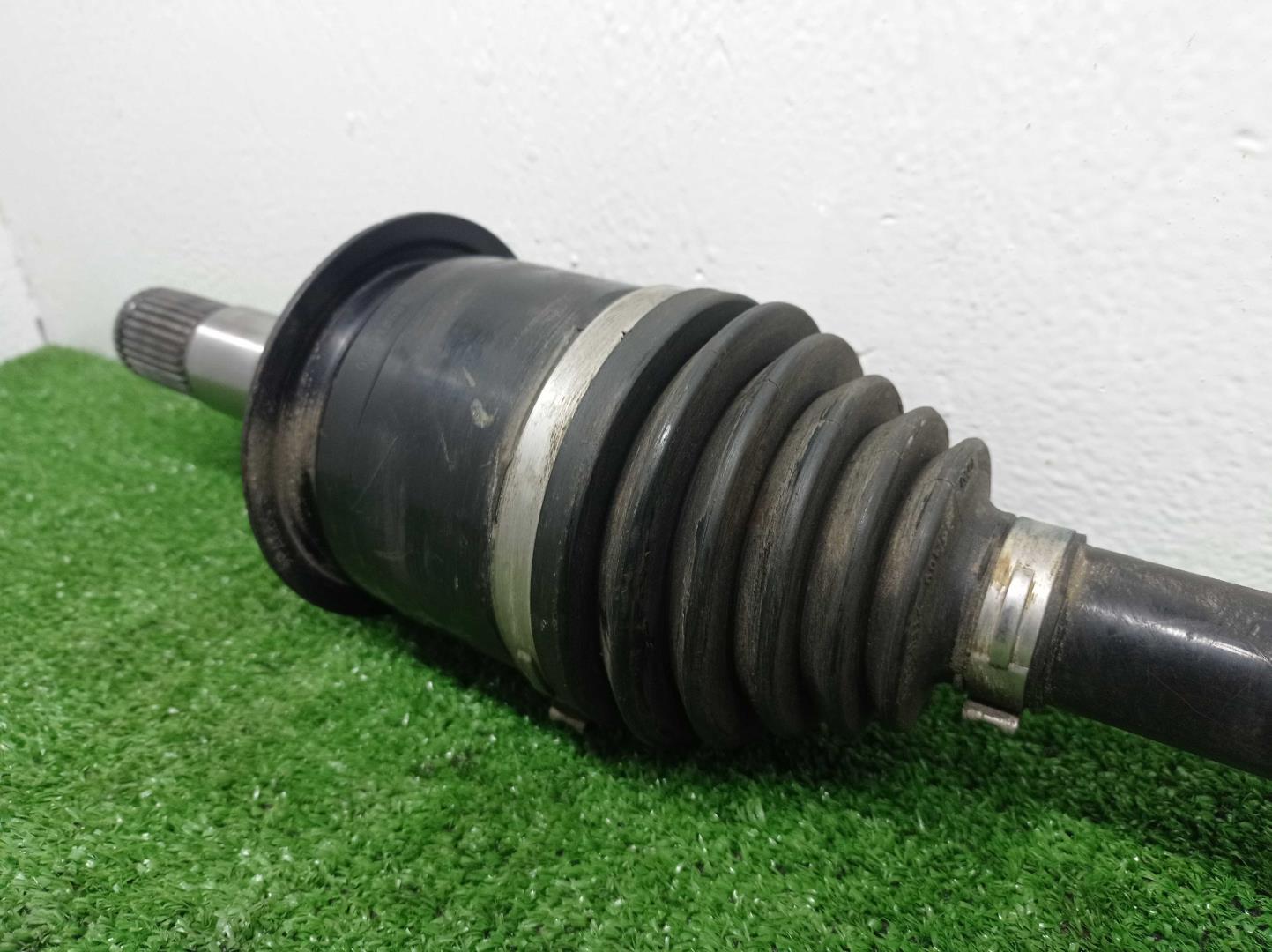 Полуось задняя правая