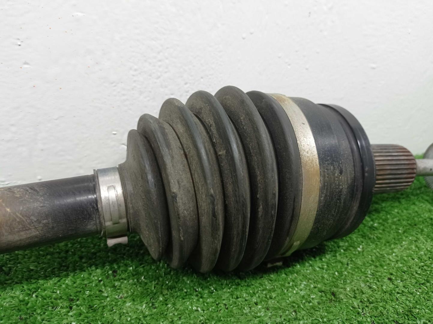 Полуось задняя правая