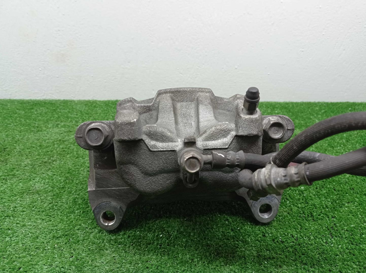 Суппорт передний правый