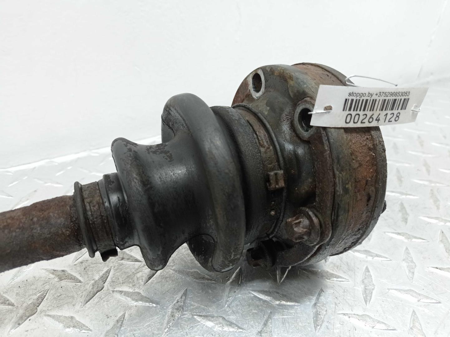 Полуось задняя правая