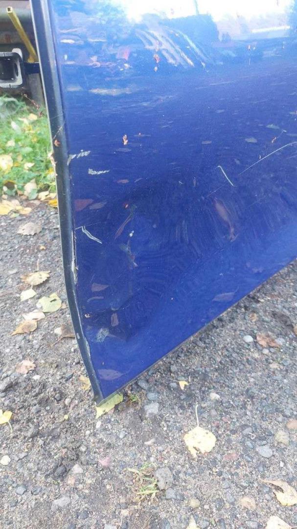 Замок двери передней левой