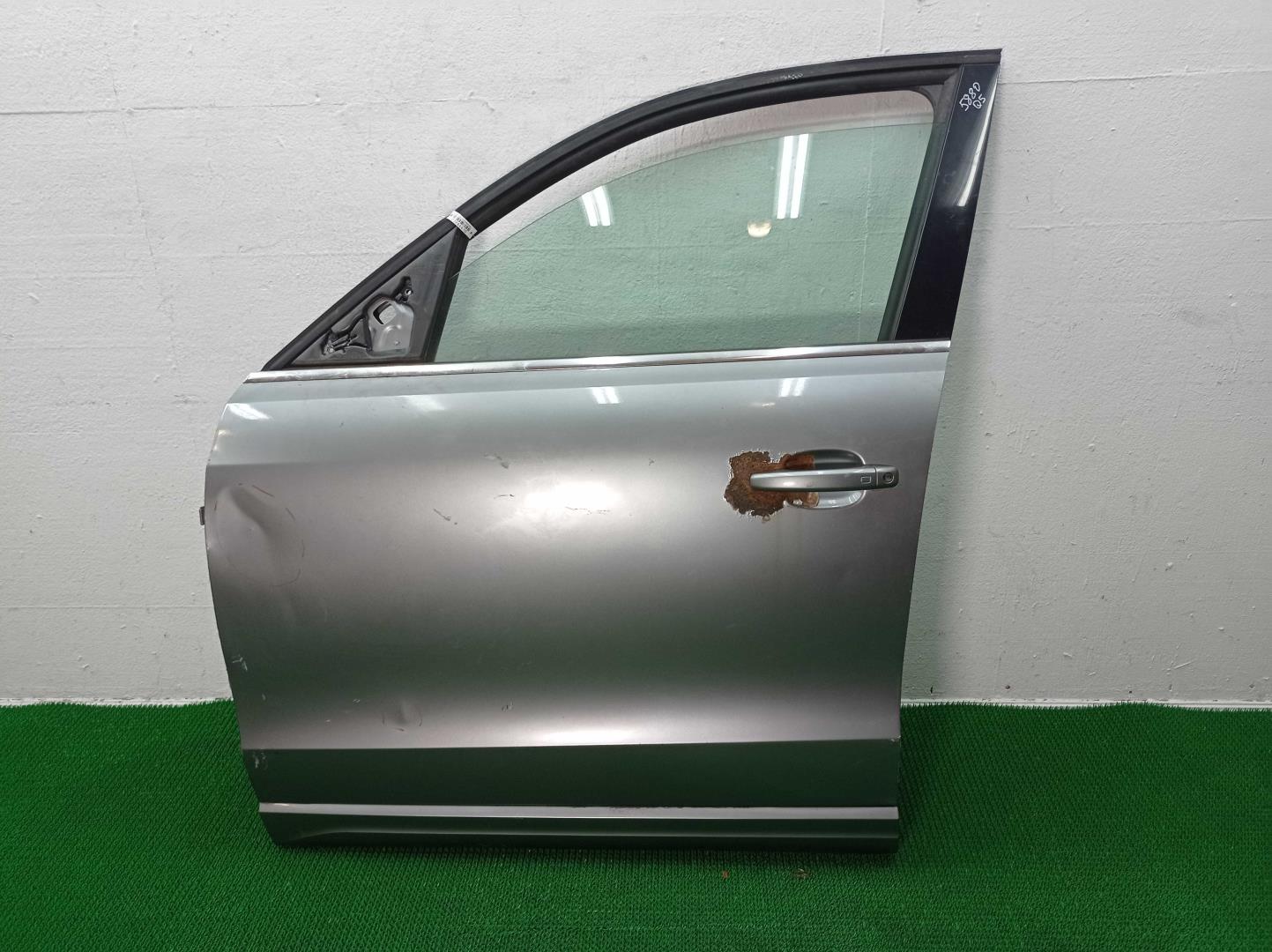 Дверь передняя левая
