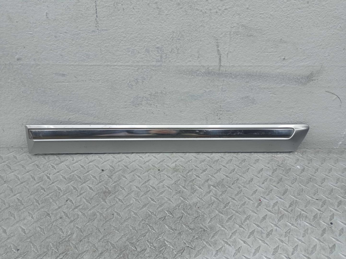 Накладка (кузов наружные)