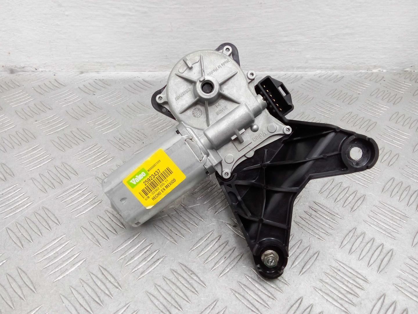 Моторчик стеклоочистителя задний