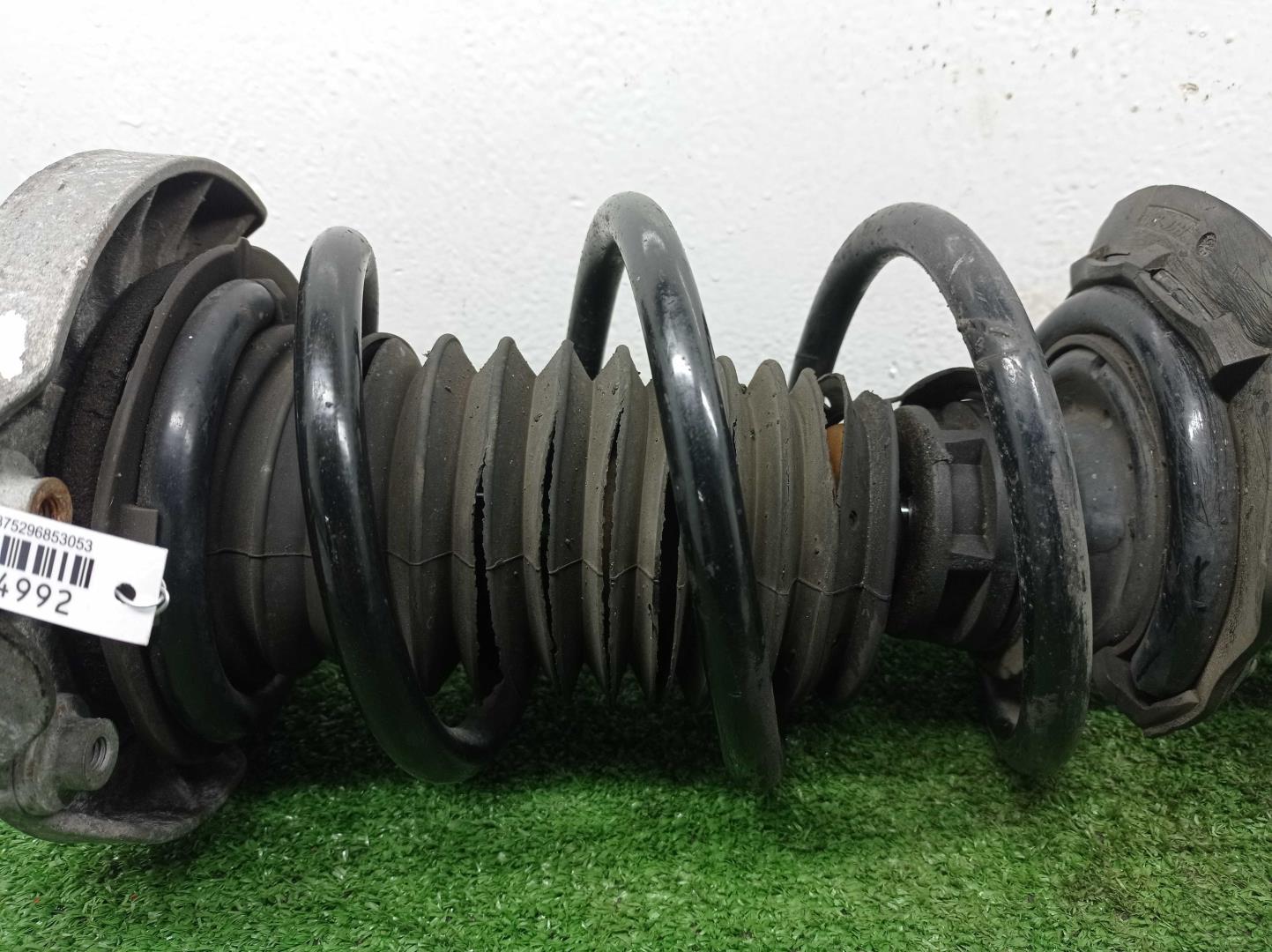 Амортизатор передний правый