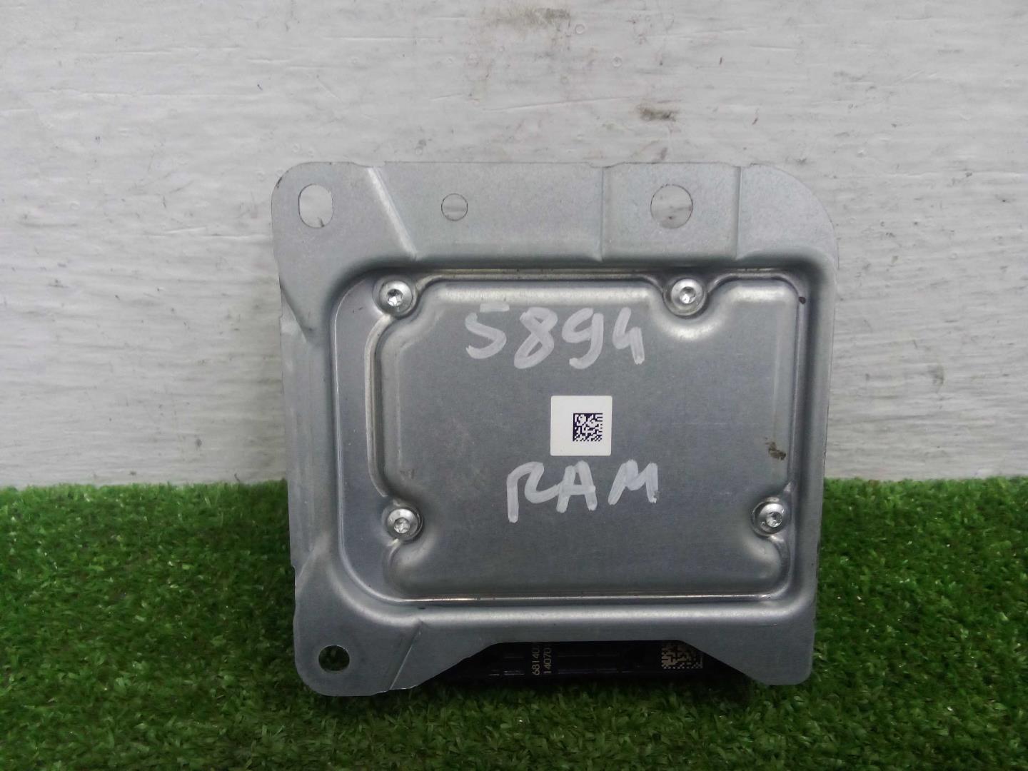 Блок управления подушек безопасности (AIR BAG)