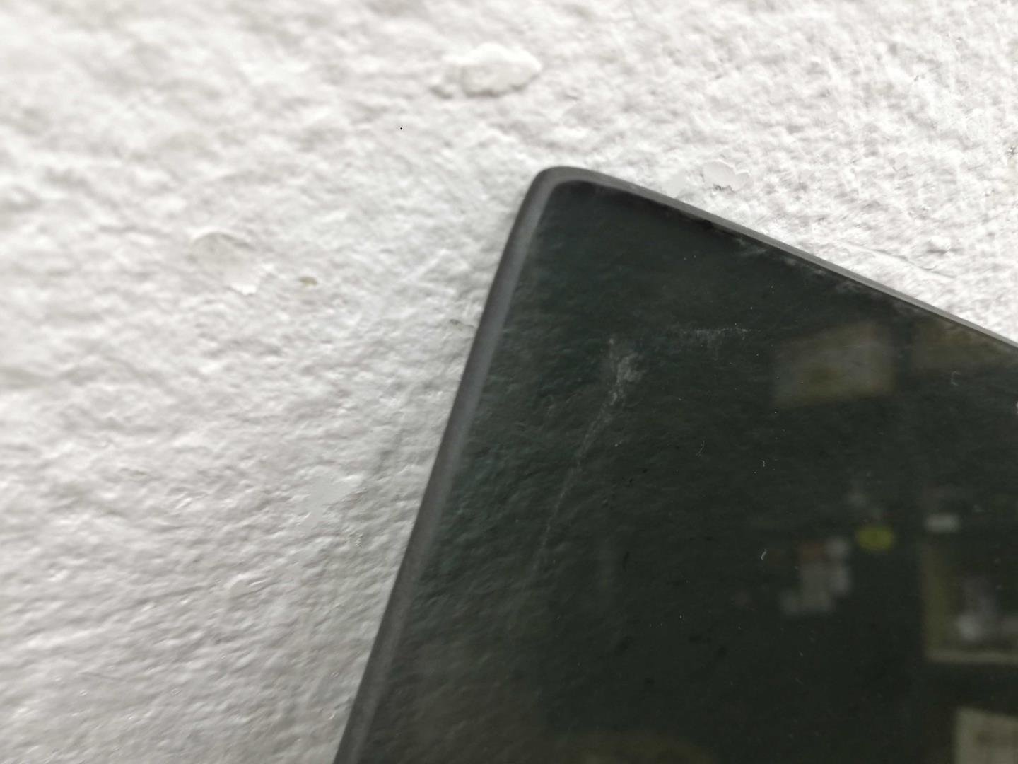 Стекло двери задней левой