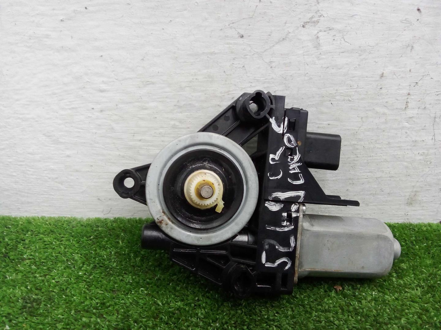 Моторчик стеклоподъемника