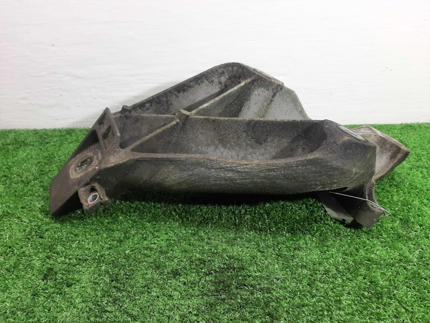 Кронштейн двигателя