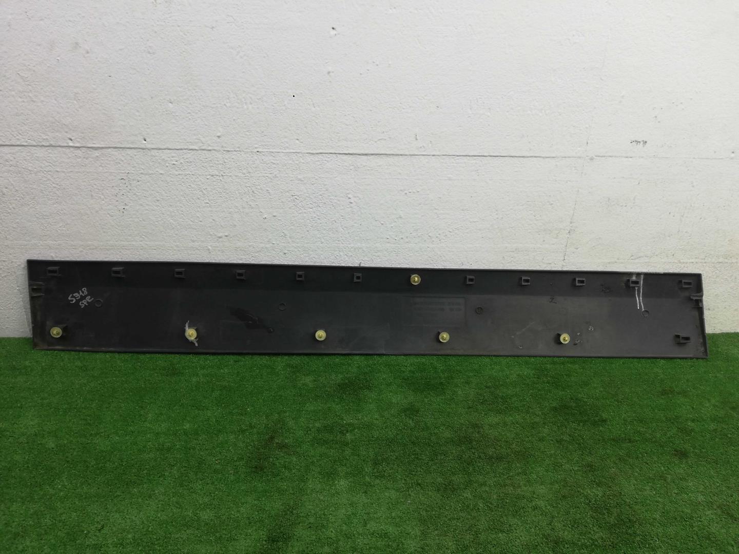 Накладка (кузов наружные)