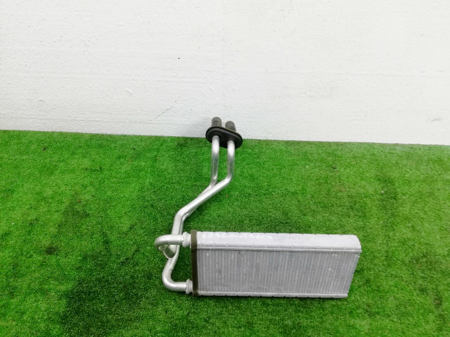 Радиатор отопителя