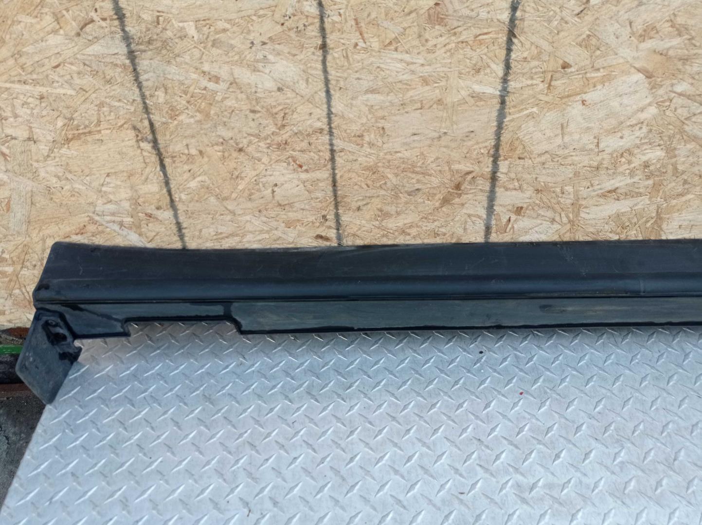 Накладка на порог (наружная)