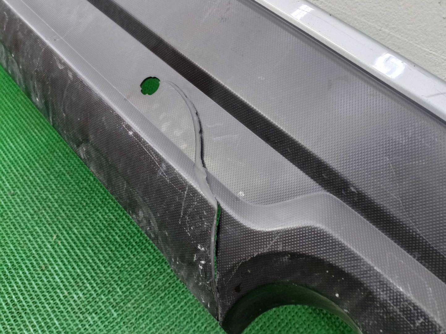 Бампер задний