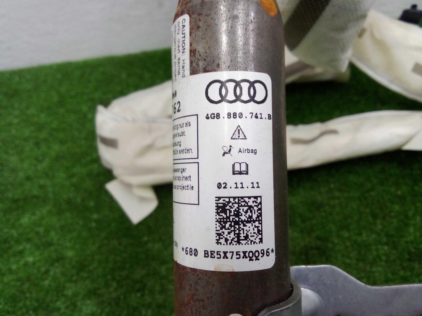 Подушка безопасности боковая (шторка)