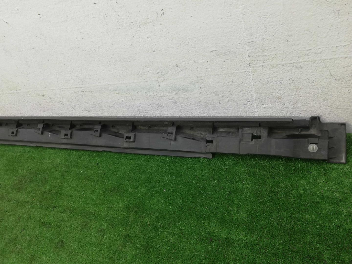 Накладка на порог (наружная)