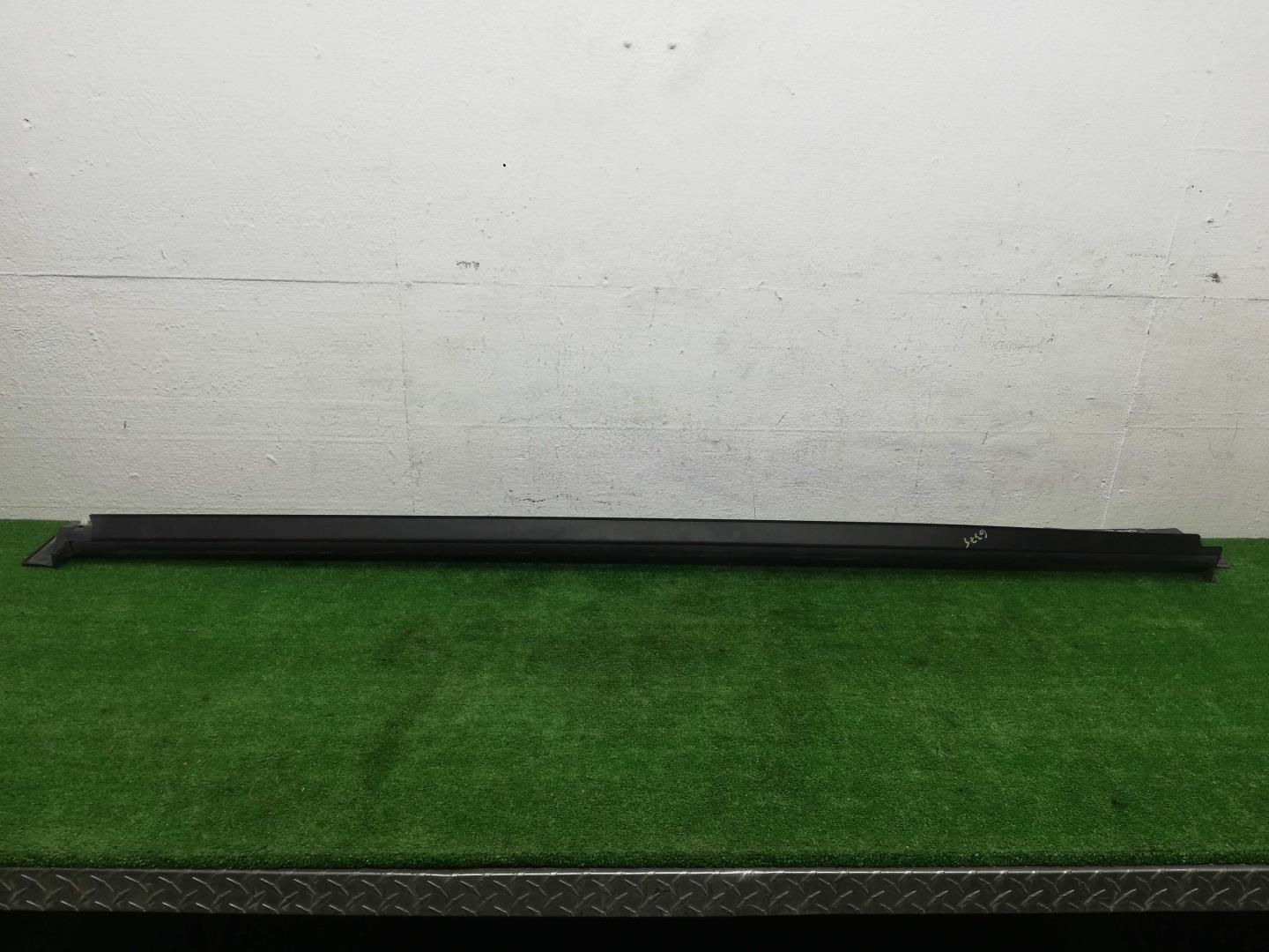 Накладка на порог (наружная)