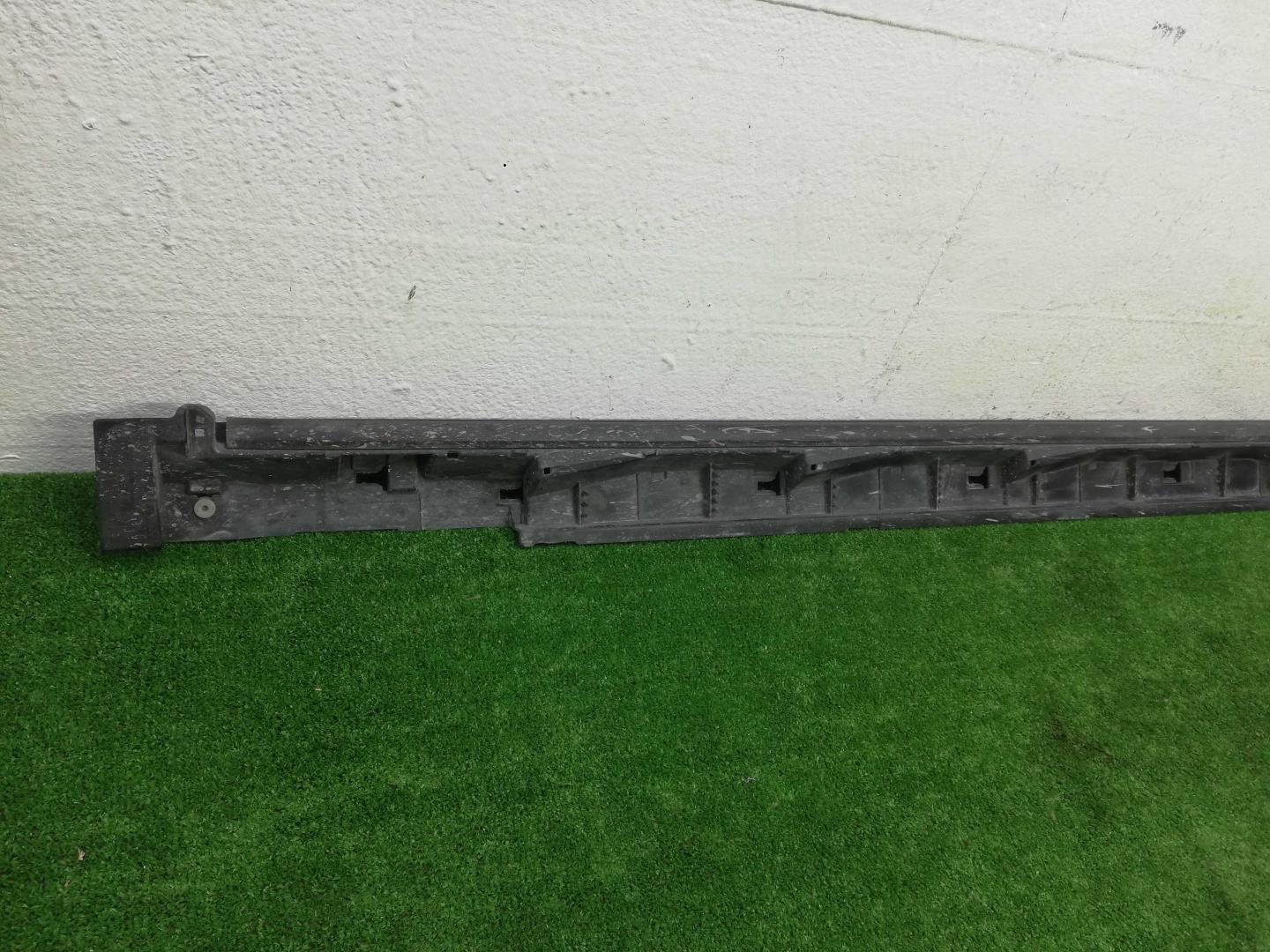 Накладка на порог (наружная)