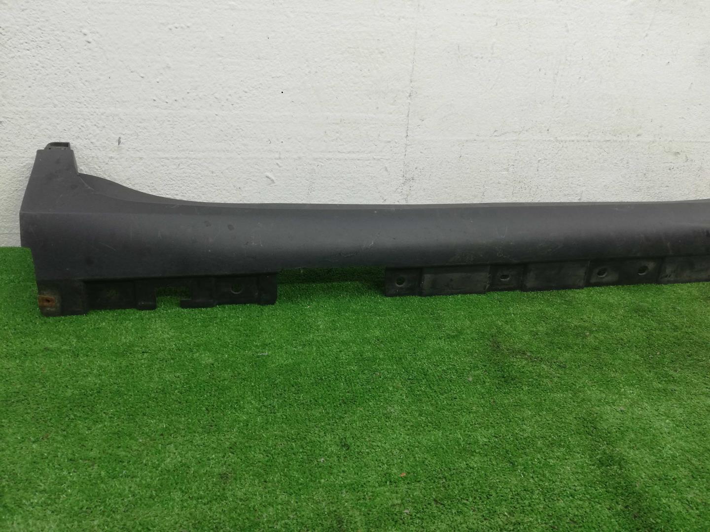 Накладка на порог (наружная)