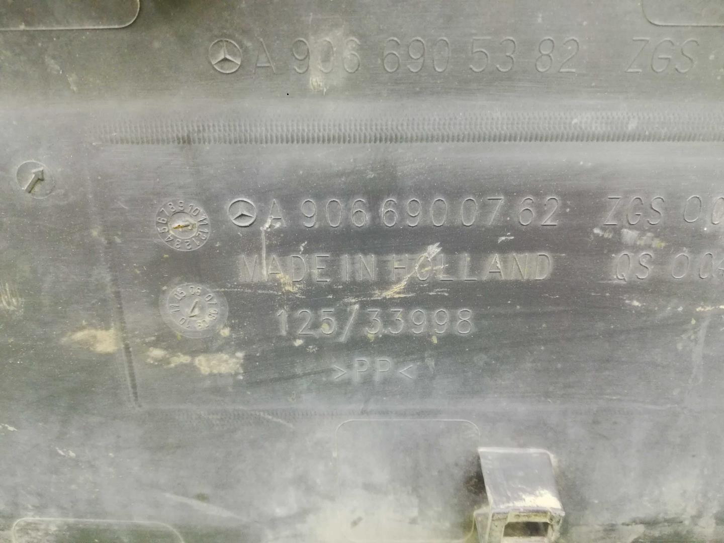 Накладка (кузов наружные)