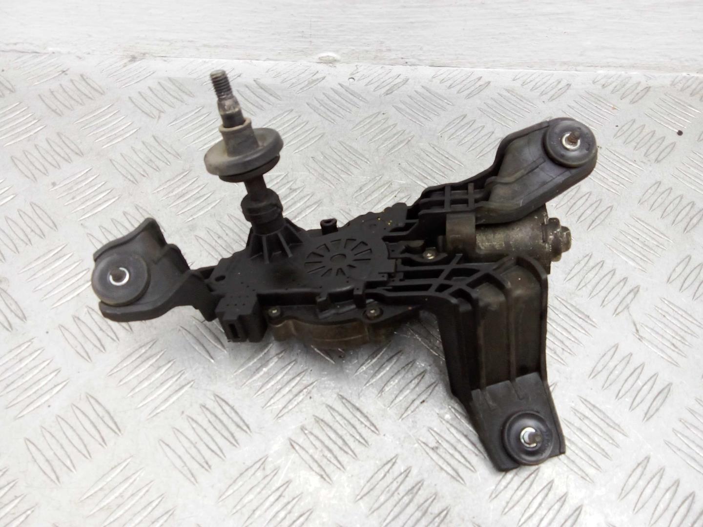 Моторчик стеклоочистителя задний