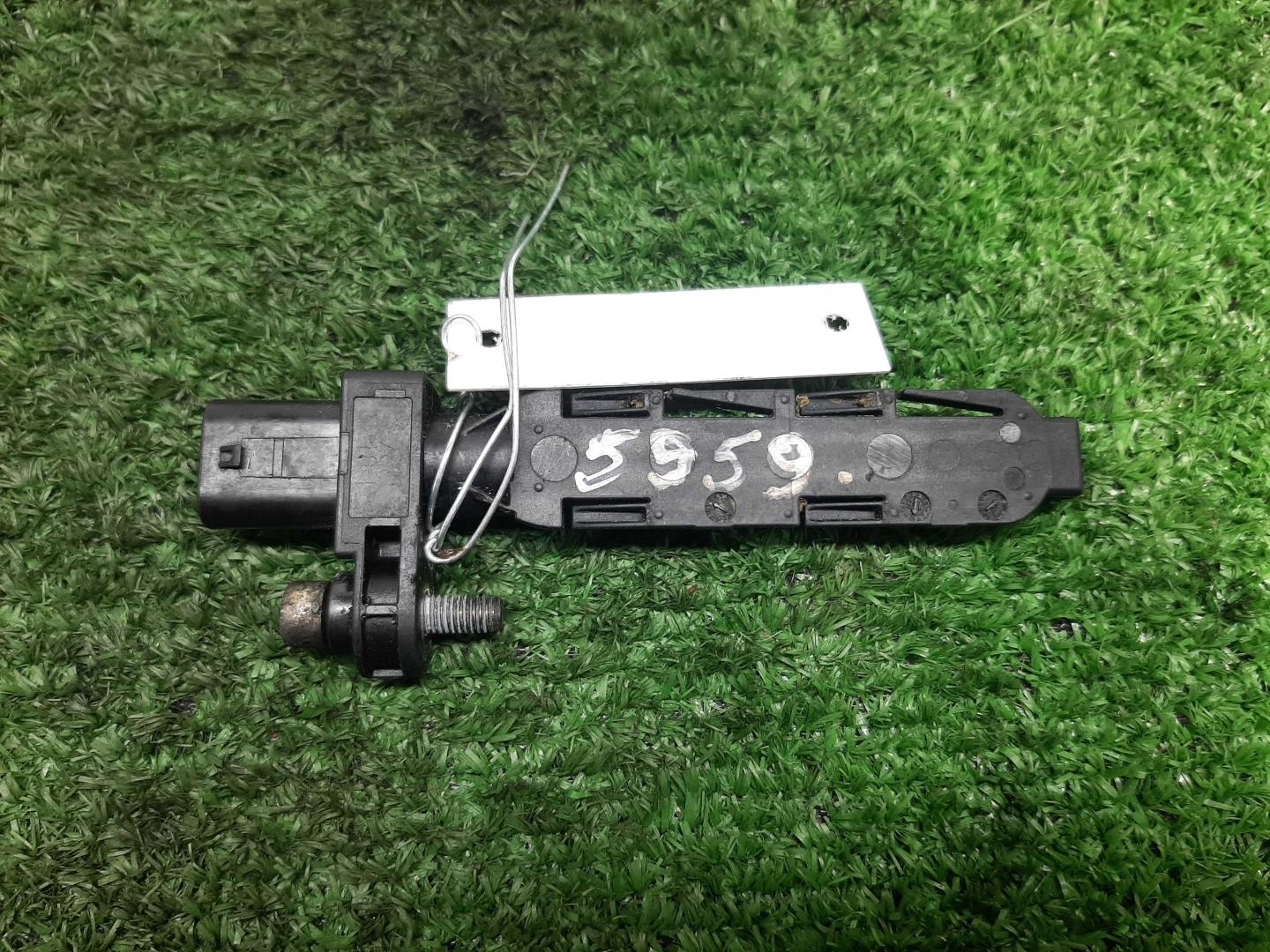 Датчик положения коленвала