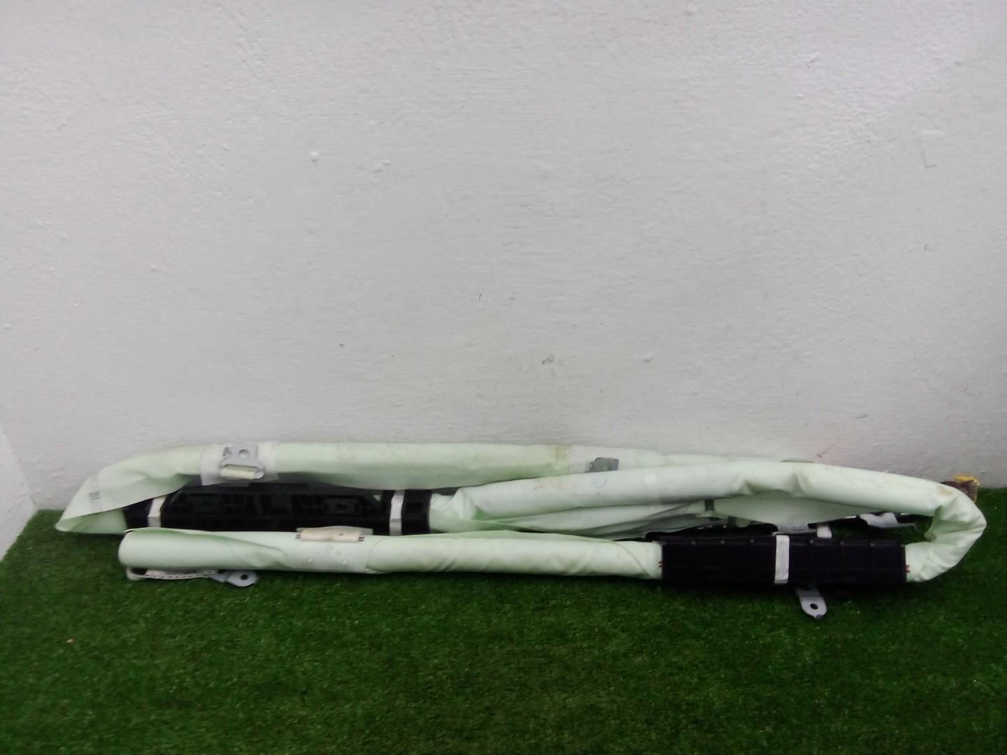 Подушка безопасности боковая (шторка)