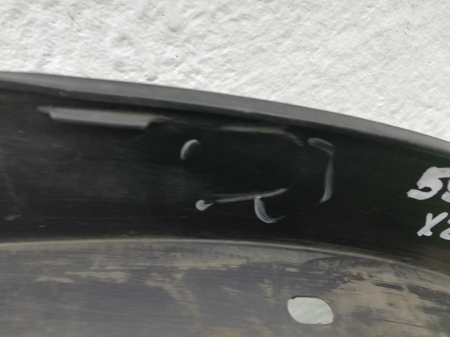 Накладка заднего крыла правого