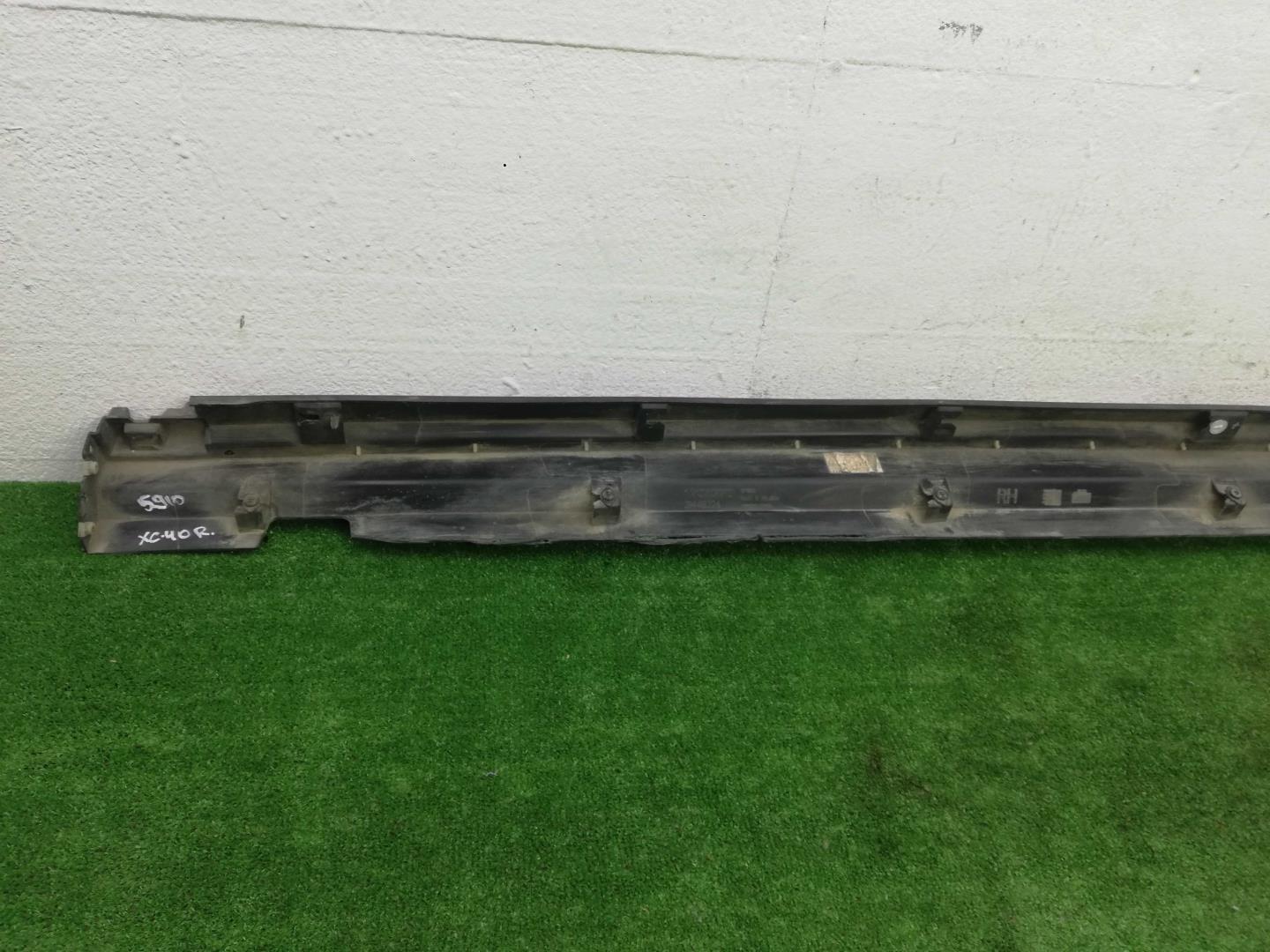 Накладка на порог (наружная)