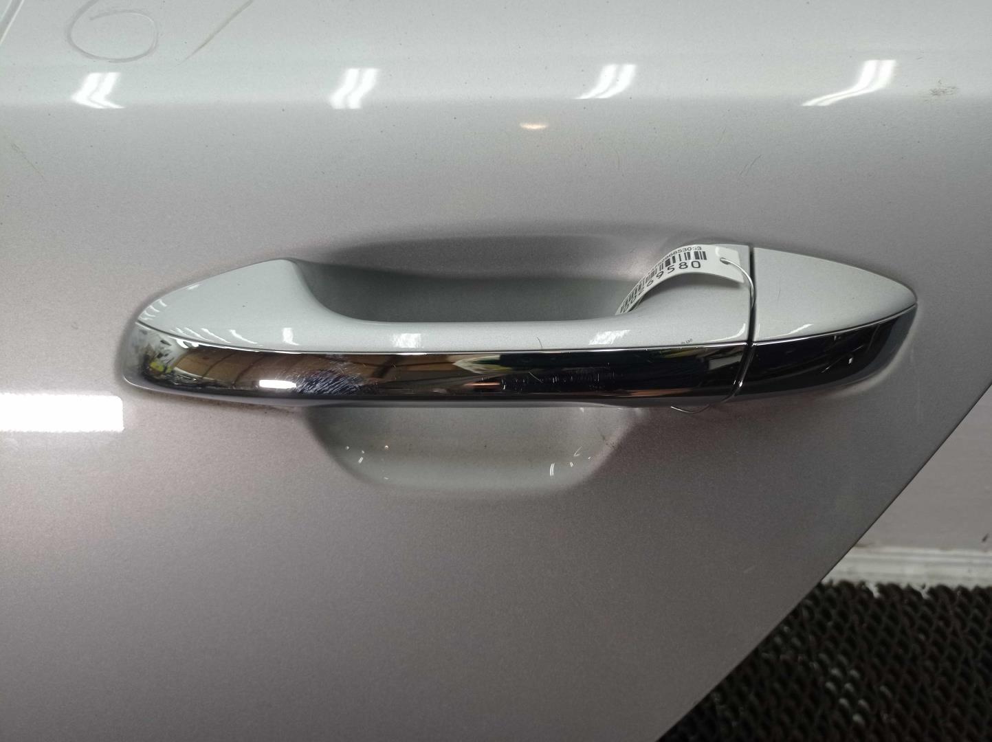 Ограничитель двери