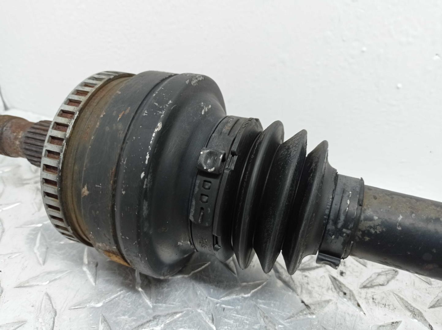 Полуось задняя правая